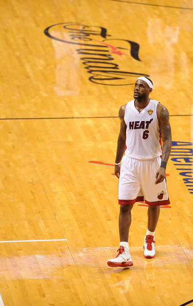 双边游走 双边游走