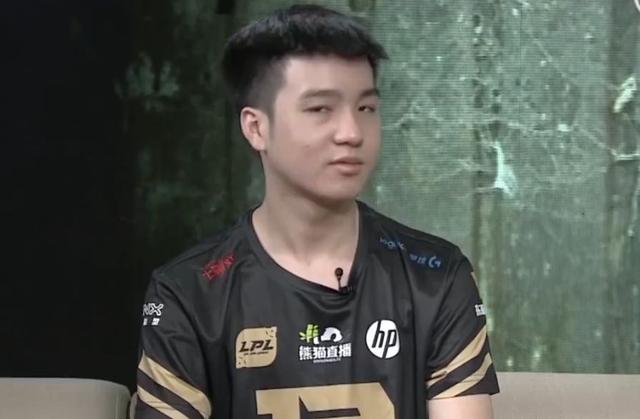 表的战术迁